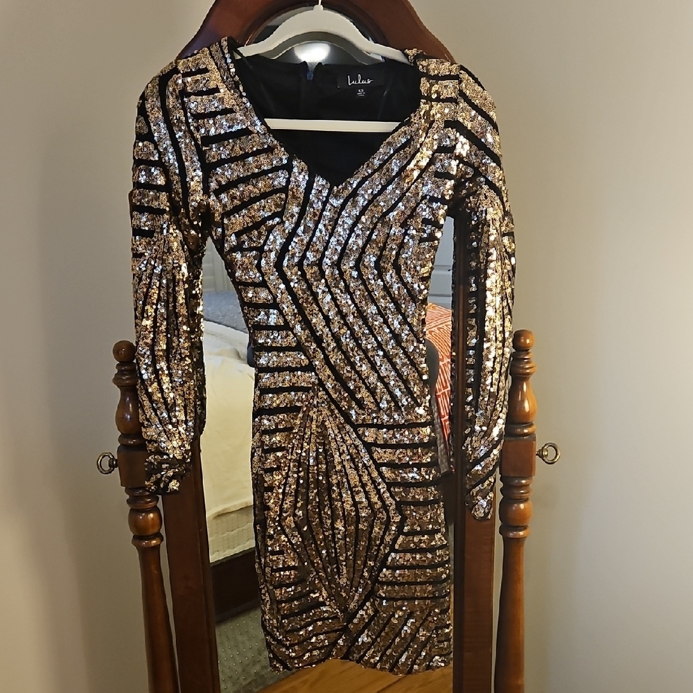 Lulu's Black and Gold Sequin Mini Dress - Picture 2 of 3